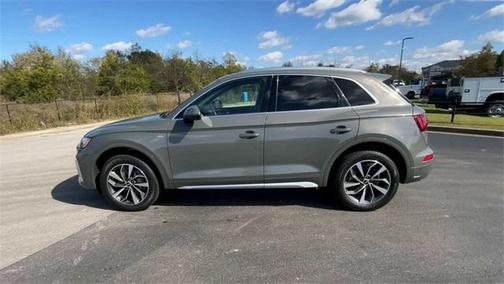 2023 Audi Q5 45 S line Premium