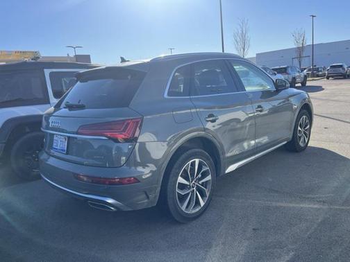 2023 Audi Q5 45 S line Premium Plus