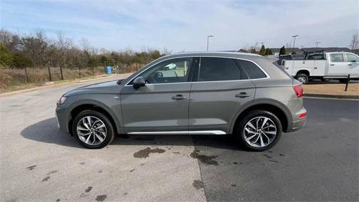 2023 Audi Q5 45 S line Premium Plus
