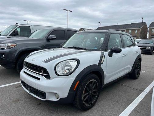 2016 MINI Countryman Cooper S