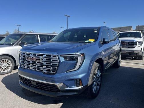 2025 GMC Acadia Denali