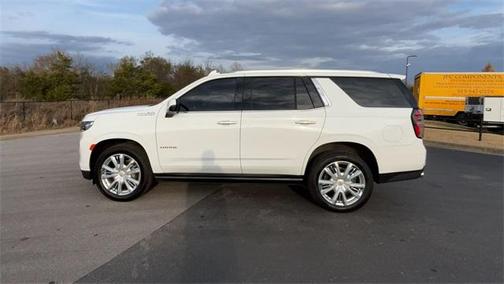 2022 Chevrolet Tahoe 4WD High Country