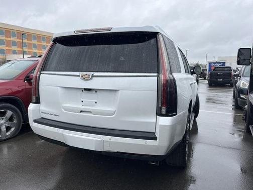 2020 Cadillac Escalade Luxury
