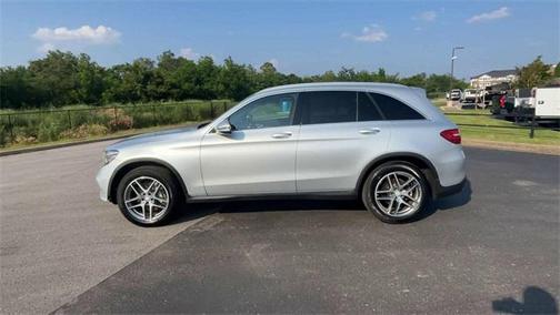 2017 Mercedes-Benz GLC 300 4MATIC