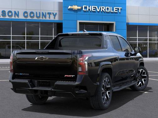 2025 Chevrolet Silverado EV RST