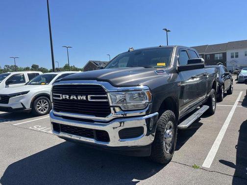 Granite Crystal Metallic Clearcoat 2021 RAM 2500 Big Horn Crew Cab 4x4 6'4' Box