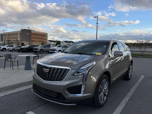 2023 Cadillac XT5 Premium Luxury