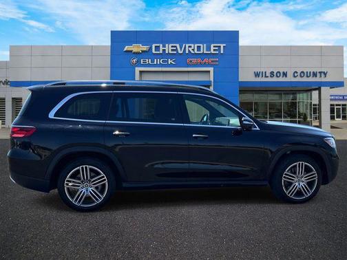 Black 2025 Mercedes-Benz GLS 450 4MATIC