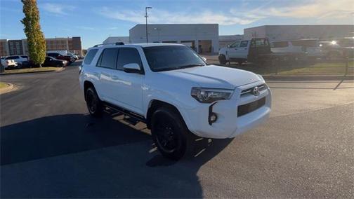 2024 Toyota 4Runner SR5