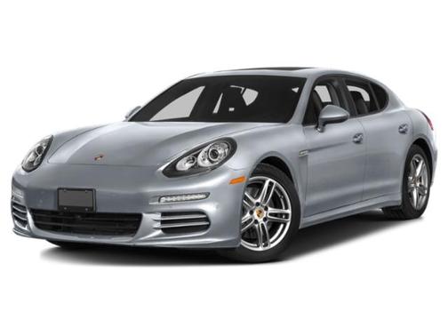 2015 Porsche Panamera 4