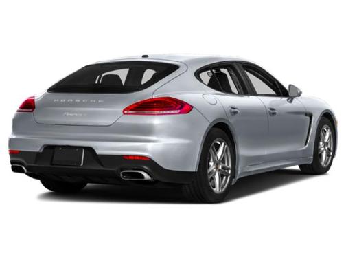 2015 Porsche Panamera 4