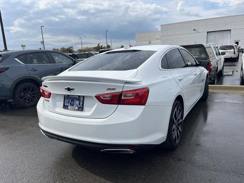 2022 Chevrolet Malibu FWD RS