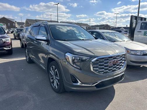 Mineral Metallic 2018 GMC Terrain Denali