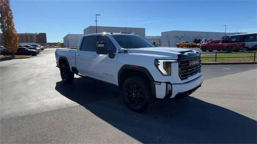 2024 GMC Sierra 2500 AT4