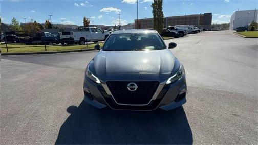 2020 Nissan Altima SR FWD