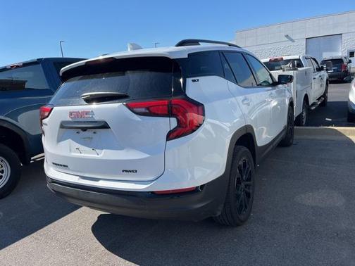 2021 GMC Terrain SLT