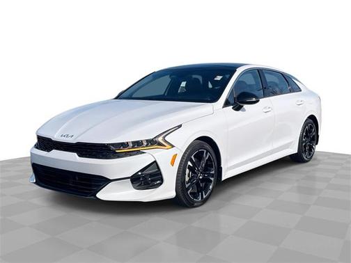 Glacial White Pearl 2022 Kia K5 GT-Line Sedan