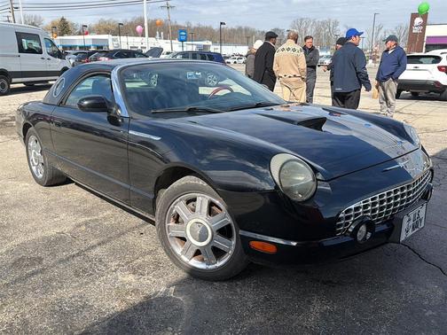 Black 2005 Ford Thunderbird