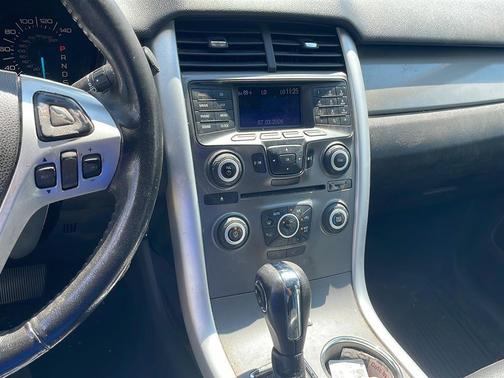 White Platinum Tri-Coat Metallic 2013 Ford Edge SEL