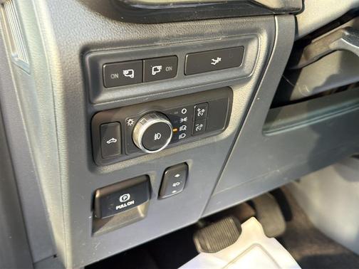 Avalanche Gray 2023 Ford F-150 XLT
