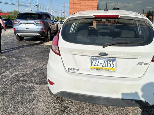 Oxford White 2016 Ford Fiesta S