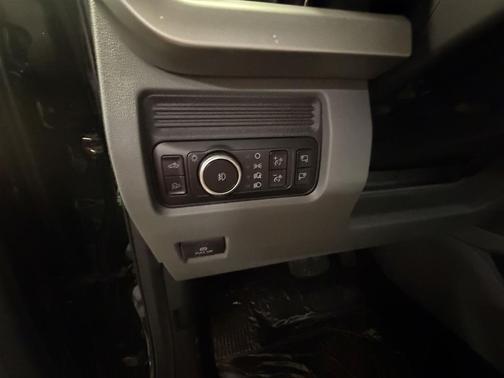 Agate Black Metallic 2026 Ford F-350 XL
