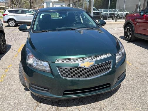 Rainforest Green Metallic 2014 Chevrolet Cruze 1LT