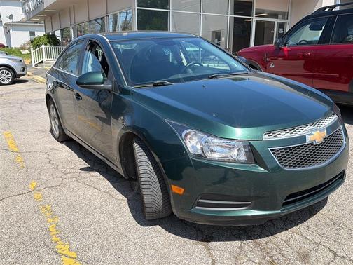 Rainforest Green Metallic 2014 Chevrolet Cruze 1LT