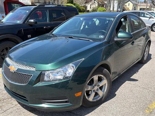 Rainforest Green Metallic 2014 Chevrolet Cruze 1LT