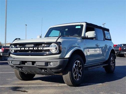 2021 Ford Bronco Outer Banks