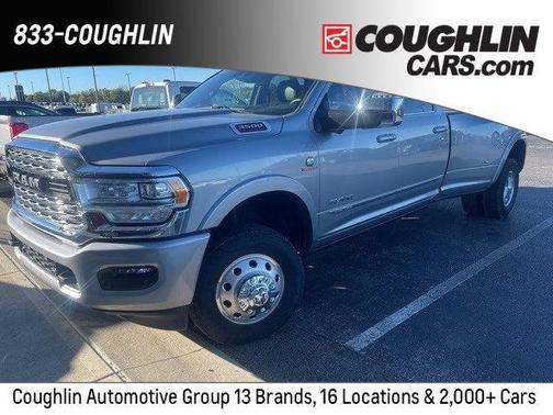 2024 RAM 3500 Limited Crew Cab 4x4 8' Box