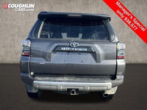 2022 Toyota 4Runner TRD Off Road Premium