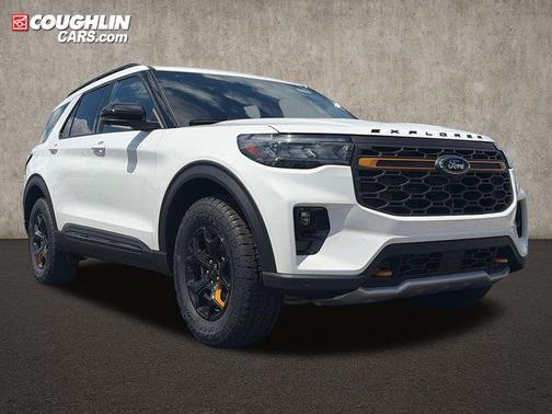 Star White Metallic Tri-Coat 2026 Ford Explorer Tremor