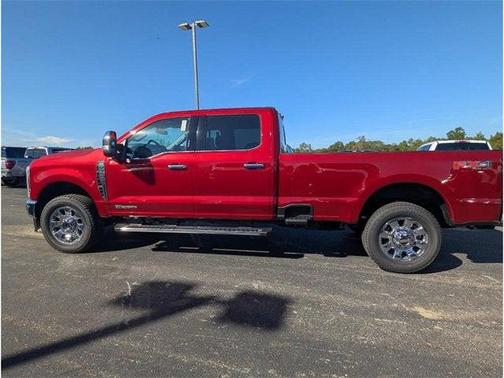 2026 Ford F-350 Lariat