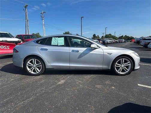 2014 Tesla Model S Base