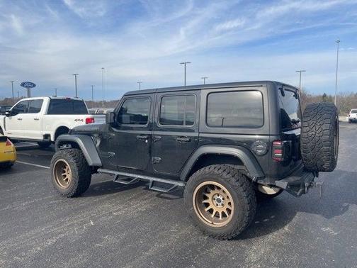 2022 Jeep Wrangler Unlimited Sport