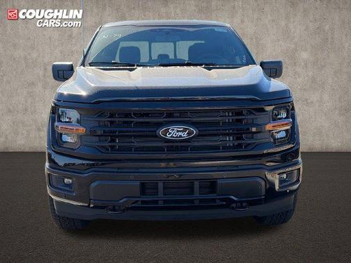 Agate Black Metallic 2026 Ford F-150 XLT