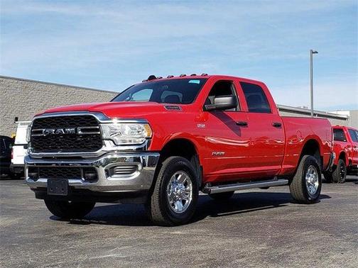 2022 RAM 2500 Tradesman Crew Cab 4x4 6'4' Box