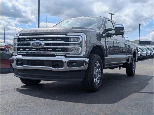 2026 Ford F-350 Lariat