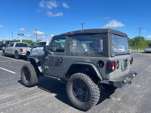 2022 Jeep Wrangler Sport