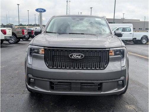 2025 Ford Maverick Lobo Standard