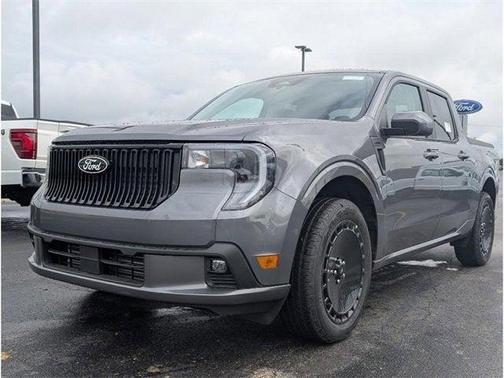 2025 Ford Maverick Lobo Standard