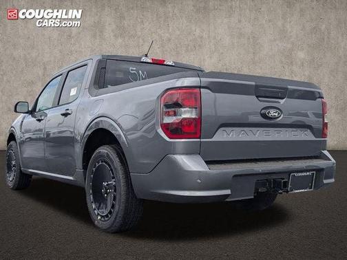 2025 Ford Maverick Lobo Standard