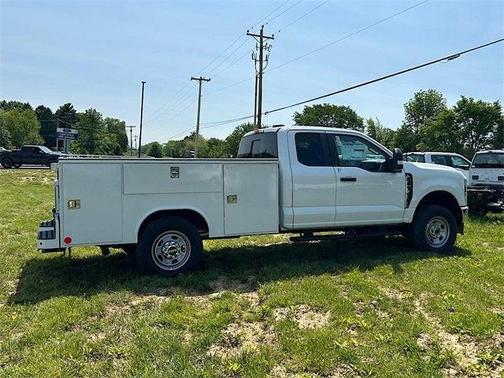 2025 Ford F-350 XL