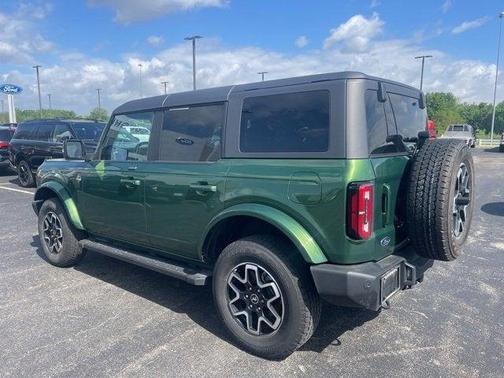 2023 Ford Bronco Outer Banks