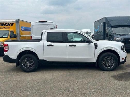 2025 Ford Maverick XL