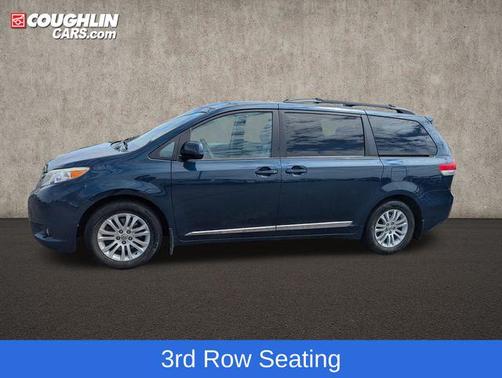South Pacific Pearl 2011 Toyota Sienna XLE