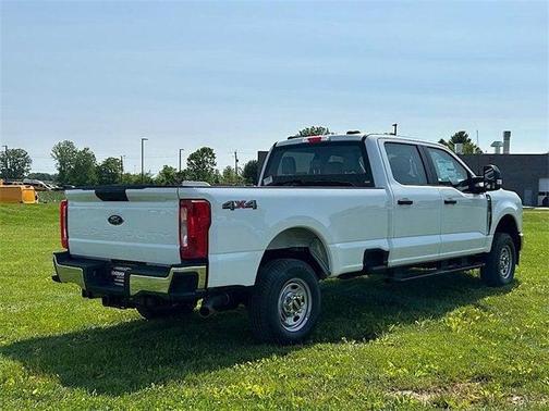 2025 Ford F-250 XL