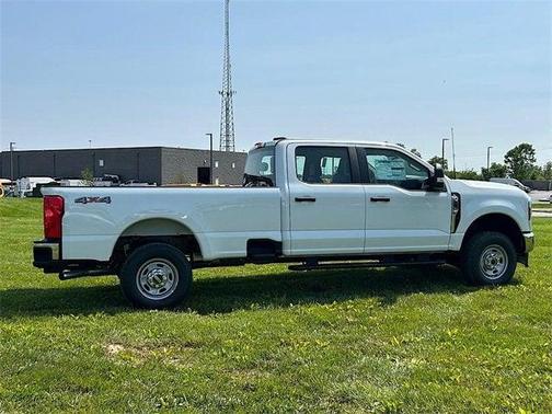 2025 Ford F-250 XL
