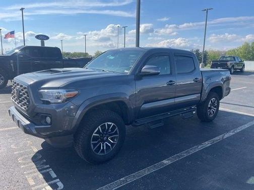 2022 Toyota Tacoma TRD Sport